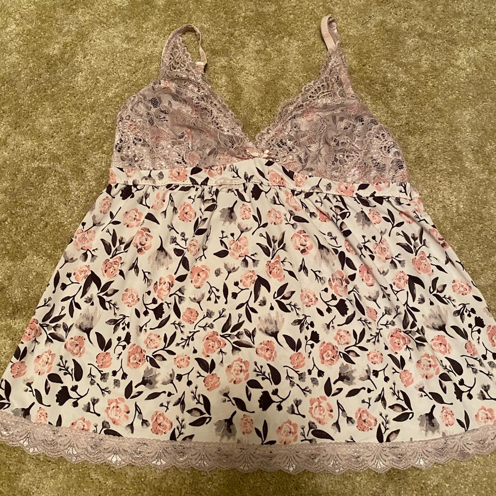 Floral top